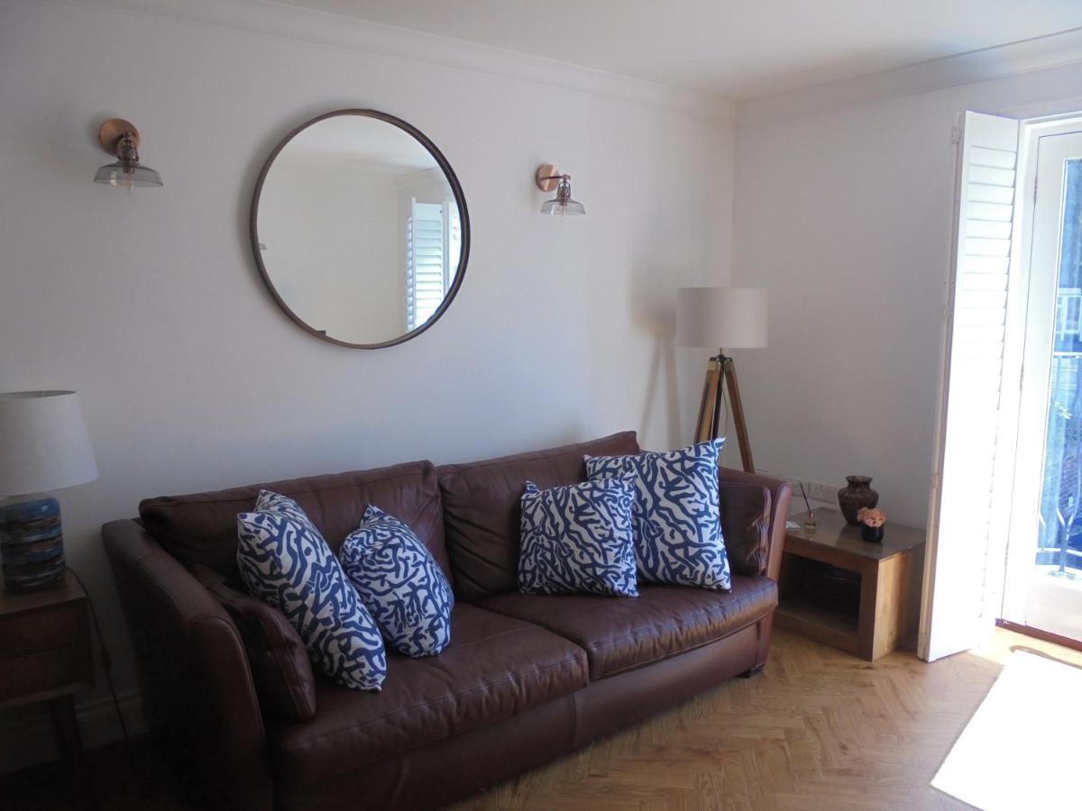 The Beach House Holiday Apartments Eastbourne Eksteriør bilde