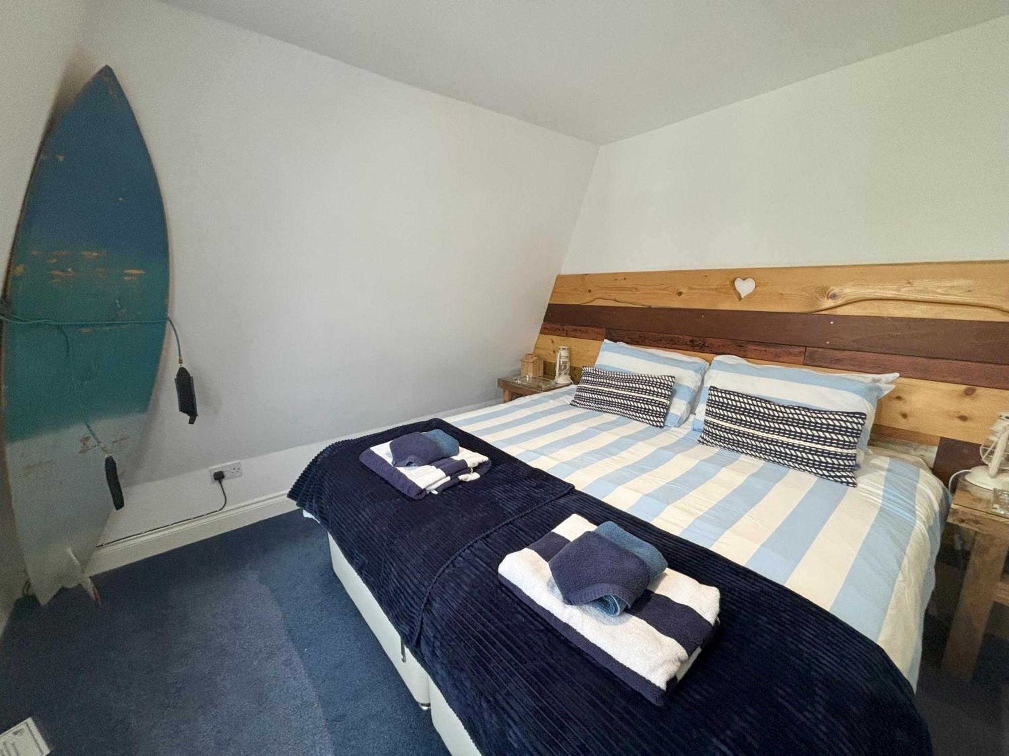 The Beach House Holiday Apartments Eastbourne Eksteriør bilde