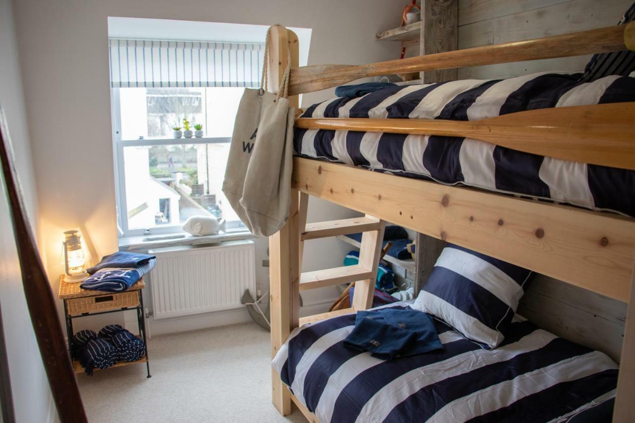 The Beach House Holiday Apartments Eastbourne Eksteriør bilde