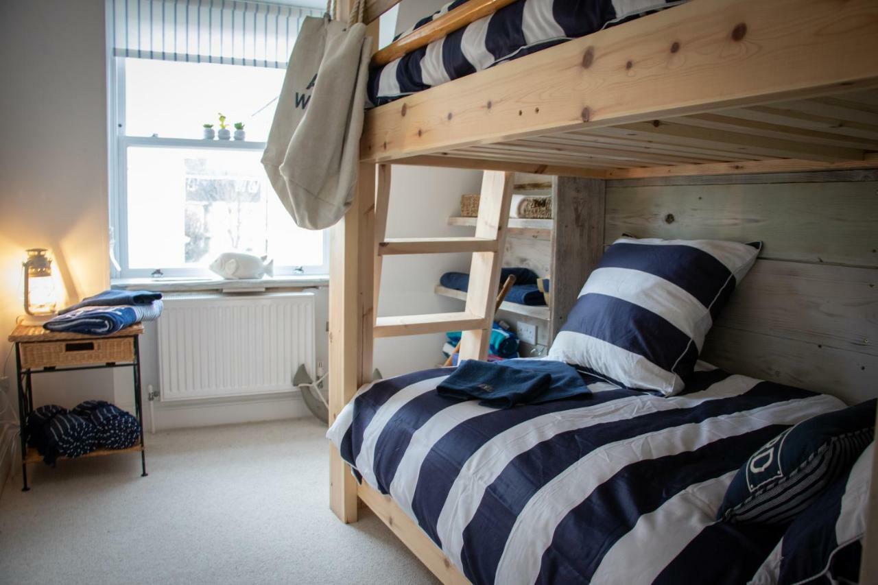 The Beach House Holiday Apartments Eastbourne Eksteriør bilde